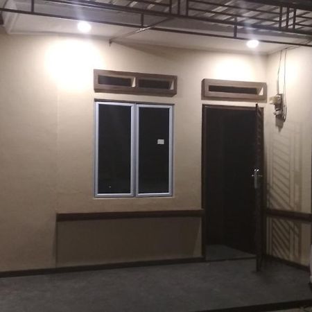 Hotel Sleeprest - Plamo Garden Batam Esterno foto